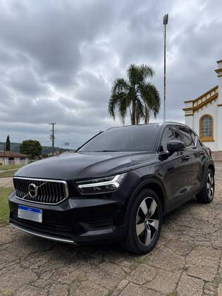 VOLVO XC40 1.5 T5 RECHARGE INSCRIPTION GEARTRONIC VOLVO XC40 1.5 T5 RECHARGE INSCRIPTION GEARTRONIC
